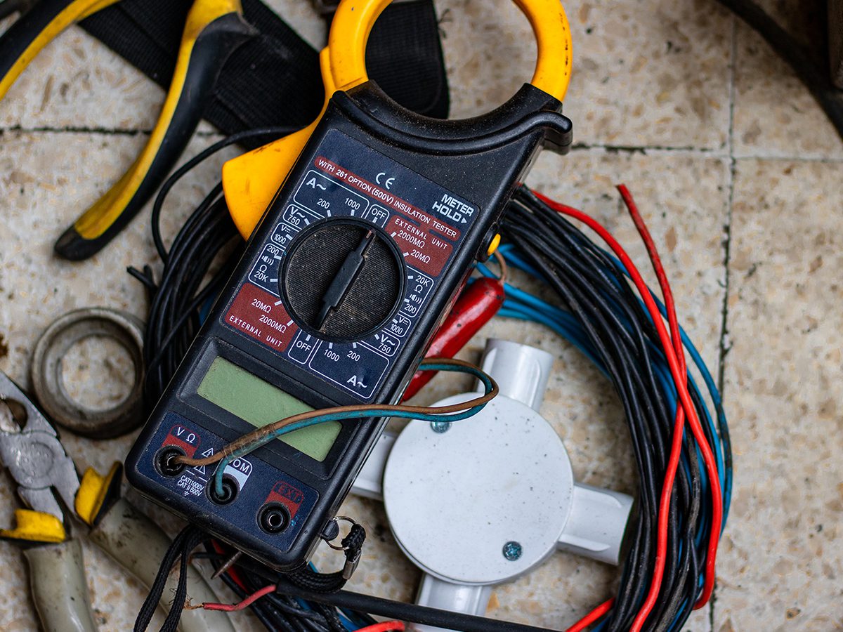 Various tools and meters to measure electric current
