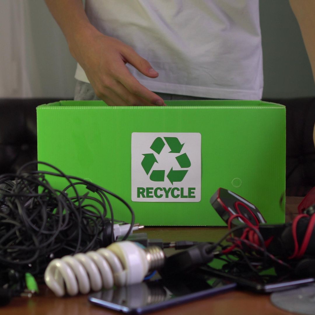 electronic recycling box